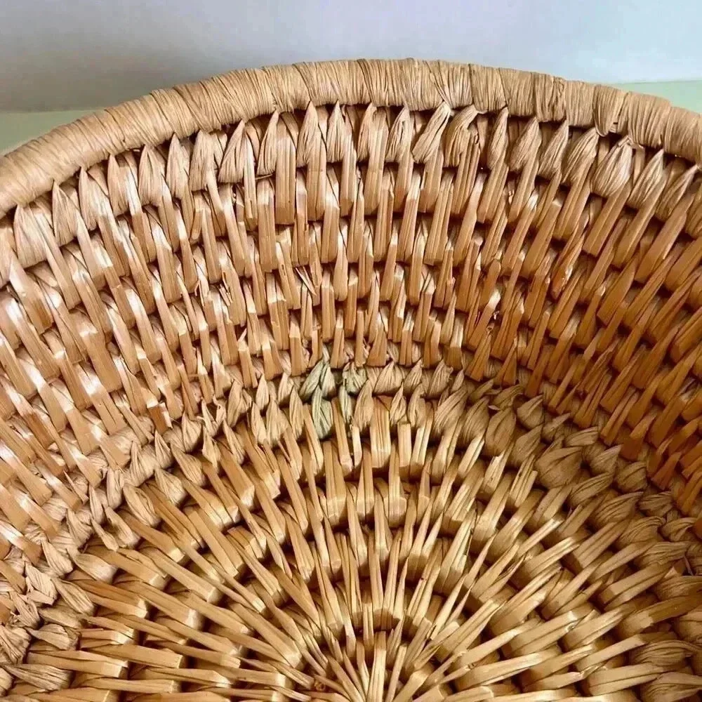 Vintage Handmade Hand Woven Weave Large Basket‎ Bowl Round Tan  9.5 x 4
